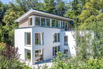 Moderne Dachterrassen-Maisonette Wohnung mit Alpenblick und Haus im Haus Charakter - Starnberg