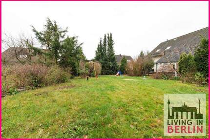 Schönes Baugrundstück in zweiter Reihe in Mahlsdorf! - Berlin