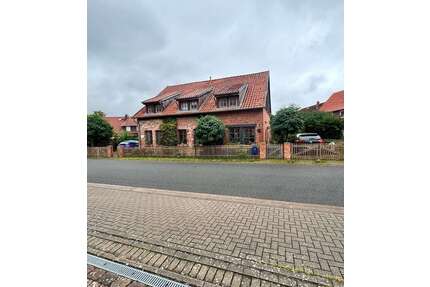 Haus zum Kaufen in Neustadt am Rübenberge 490.000,00 € 189 m²