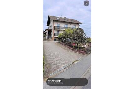 3 FH mit 512qm in Bischberg - 530.000,00&nbsp;EUR Kaufpreis, ca.&nbsp; 220,00&nbsp;m&sup2; in Bischberg (PLZ: 96120)