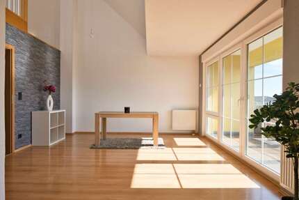 Wohnung zum Kaufen in Teltow 329.000,00 € 72.73 m²