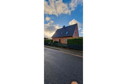 Wohnung zur Miete - 900,00&nbsp;EUR Kaltmiete, ca.&nbsp; 72,00&nbsp;m&sup2; in Altenmedingen (PLZ: 29575)