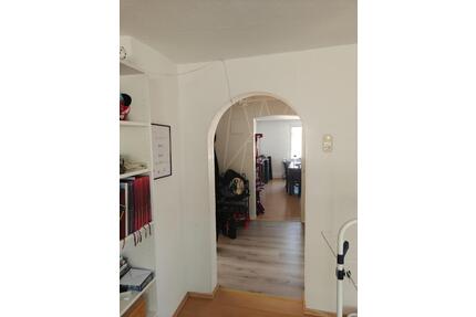 Dachgeschosswohnung in Somborn - 540,00&nbsp;EUR Kaltmiete, ca.&nbsp; 86,00&nbsp;m&sup2; in Dortmund (PLZ: 44388) Bövinghausen