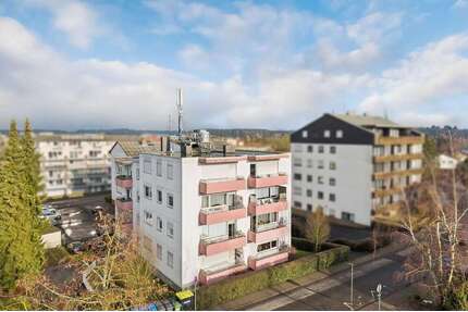 Haus zum Kaufen in Fernwald 1.650.000,00 € 903.95 m²
