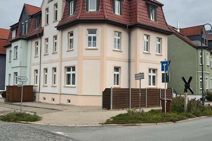 Schöne helle Dachwohnung - 290,00&nbsp;EUR Kaltmiete, ca.&nbsp; 45,00&nbsp;m&sup2; in Naumburg (Saale) (PLZ: 06618)