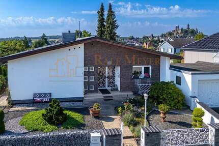 Haus zum Kaufen in Braunfels 758.000,00 € 197 m²