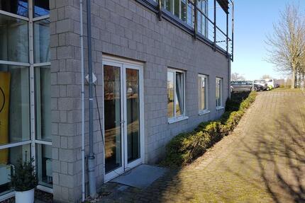 GILDE-Forum Detmold: 122 m² Büro, perfekt aufgeteilt u. mit eigener Zufahrt