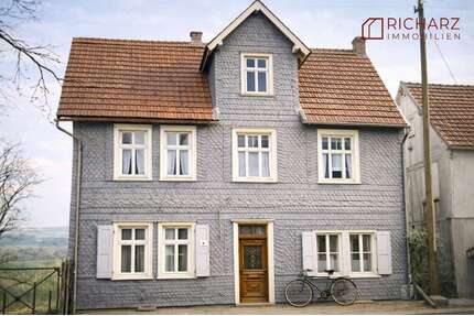 Haus zum Kaufen in Pracht 129.000,00 € 140 m²