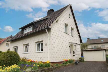 Haus zum Kaufen in Bad Driburg 175.000,00 € 139 m²
