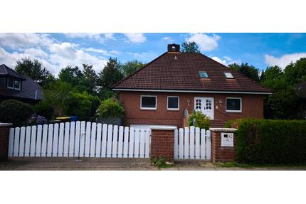 Traumhaftes Klinkerhaus in Rosengarten – Von Privat