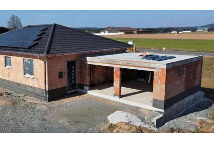 Haus zum Kaufen in Irchenrieth 569.000,00 € 135 m²