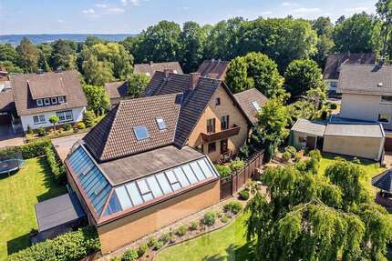 Haus zum Kaufen in Helpsen Kirchhorsten 785.000,00 € 578 m² - Helpsen / Kirchhorsten