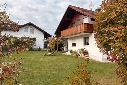 Sofort bezugsfertiges Einfamilienhaus (prov.-frei), neue Heizung - Reisbach Englmannsberg