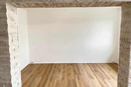 Große 3 Raumwohnung - 487,00&nbsp;EUR Kaltmiete, ca.&nbsp; 75,00&nbsp;m&sup2; in Merseburg (PLZ: 06217)