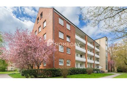 Attraktive 3-Zimmer-Etagenwohnung mit Westbalkon und modernisiertem Bad in Lübeck