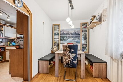 Charmantes Einfamilienhaus mit Potenzial: renovierungsbedürftig, aber sofort bewohnbar in Friedberg