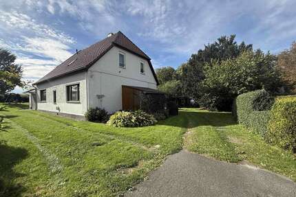 Haus zum Kaufen in Dolgen am See 350.000,00 € 120 m²