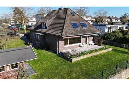 Haus zum Kaufen in Ratingen Breitscheid 755.000,00 € 185.83 m² - Ratingen / Breitscheid