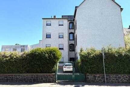 Geräumiges Familienhaus mit 12 Zimmern in Mayen