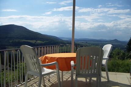 Rhön Ferienhaus mit Fernsicht - ab 30.4.26 wieder frei - Tann (Rhön)