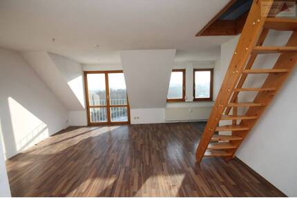 3-Raum Wohnung im Dachgeschoss im Herzog-Georg-Ring zu vermieten! - Annaberg-Buchholz