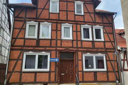 Haus zum Kaufen in Sontra 60.000,00 € 200 m²