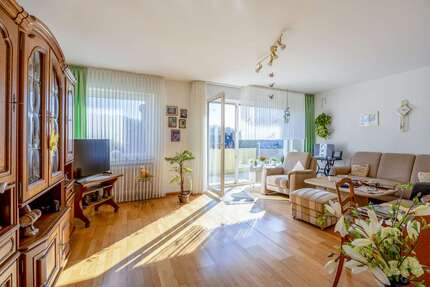 Wohnung zum Kaufen in Castrop-Rauxel 110.000,00 € 76.59 m²