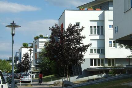 Großzügige 4-Zimmer-Wohnung mit Terrasse! - Esslingen am Neckar Hegensberg