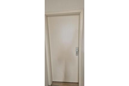 3- Zimmer Wohnung in Herzberg - 660,00&nbsp;EUR Kaltmiete, ca.&nbsp; 80,00&nbsp;m&sup2; in Neuruppin (PLZ: 16816)