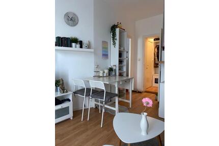 Schöne 2-Zimmerwohnung mit Balkon in Findorf - Bremen Findorff