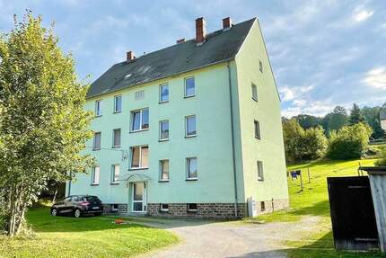 Sanierte und renovierte 3 Raum WE mit modernem Badezimmer in ruhigem u. kleinem Mehrfamilienhaus + Garage - Grünhainichen Borstendorf