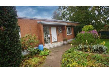 Kaufpreisreduzierung!! Freistehender Bungalow in ruhiger Wohnlage - Moers Hochstraß