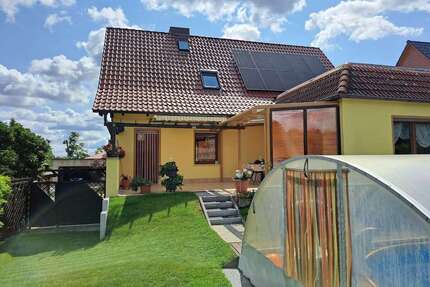 Haus zum Kaufen in Roßleben-Wiehe 360.000,00 € 165 m²