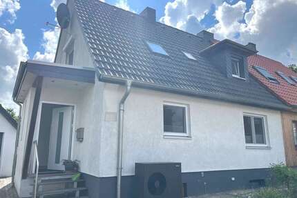 Haus zum Mieten in Bremen 980,00 € 92 m²