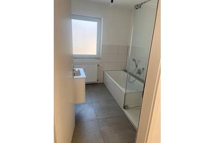 3,5 Zimmer Wohnung mit Balkon ab sofort - Langenargen