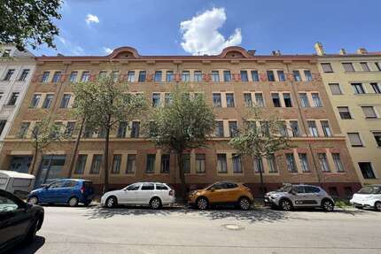 Wohnung zum Kaufen in Leipzig 162.000,00 € 64.69 m²