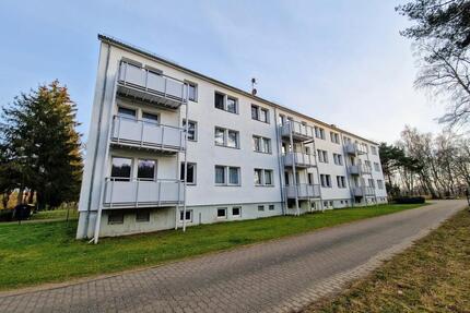 Niedliche 2-Zimmer-Wohnung in sehr ruhiger Lage in Brahlstorf - Amt Neuhaus