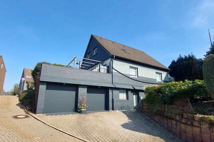 Haus zum Kaufen in Radevormwald 421.200,00 € 162 m²