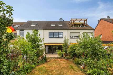 Haus zum Kaufen in Niederkassel 429.000,00 € 128 m²