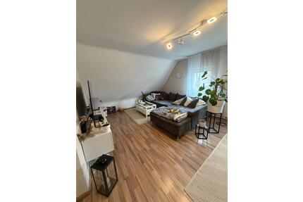 Moderne 3-Zimmer-Whg. mit Gartenanteil in Neuendettelsau (1. OG)