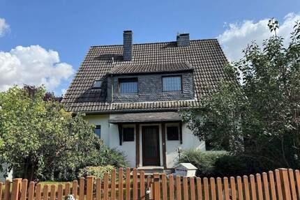 Reduziert! Freistehendes Einfamilienhaus in Top-Lage von Mönchengladbach – Ihr neues Zuhause wartet!