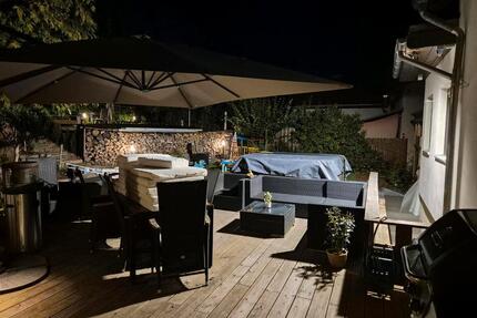 Modernes Smart-Home-Idyll mit Pool, Whirlpool & Wald in Beckingen