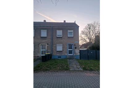 Haus zu Verkaufen in Bönen - 112.000,00&nbsp;EUR Kaufpreis, ca.&nbsp; 52,00&nbsp;m&sup2; in Bönen (PLZ: 59199)