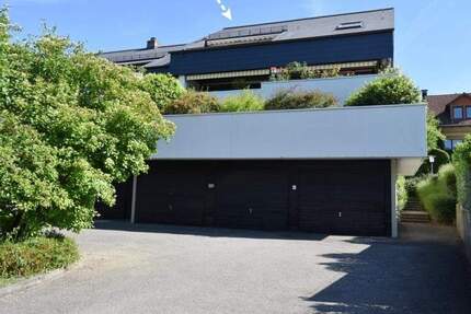 Bezugsfreie 2,5 - 3-Zimmer Dachgeschosswohnung mit Seeblick und Dachterrasse - Allensbach