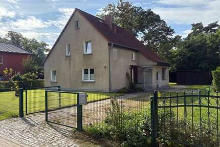 Haus zum Kaufen in Zernsdorf 395.000,00 € 134.8 m²