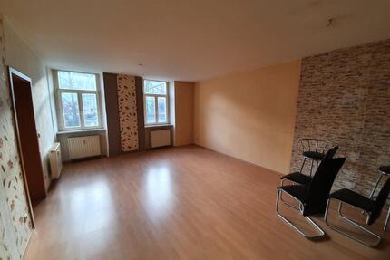 3 Zimmer, Küche, Bad im Zentrum - Schleiz