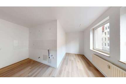 Wohnung zum Mieten in Halle 720,00 € 77.8 m²