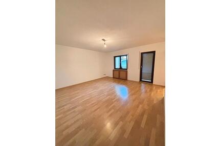 3ZKB Wohnung - 975,00&nbsp;EUR Kaltmiete, ca.&nbsp; 83,00&nbsp;m&sup2; in Edenkoben (PLZ: 67480)