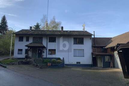 Haus zum Kaufen in Malsburg-Marzell 448.000,00 € 350 m²