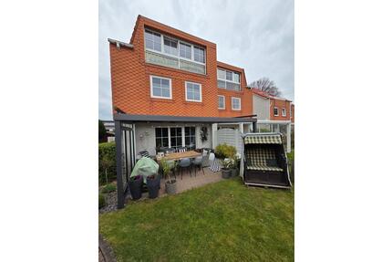 Attraktive Doppelhaushälfte in guter Lage (provisionsfrei) - Stapelfeld